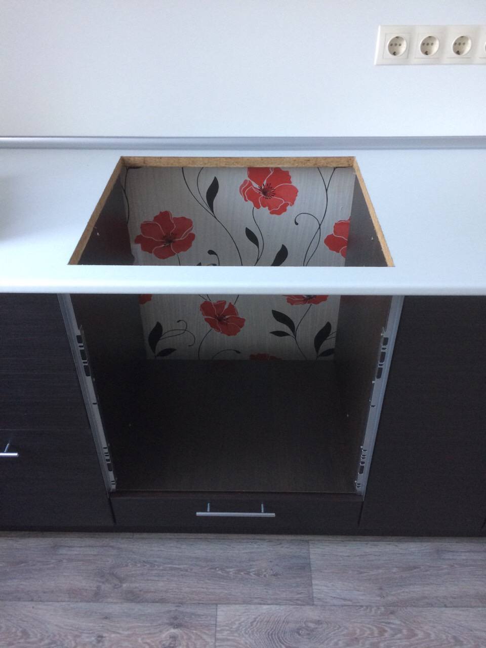 До После подключения варочной поверхности и духового шкафа